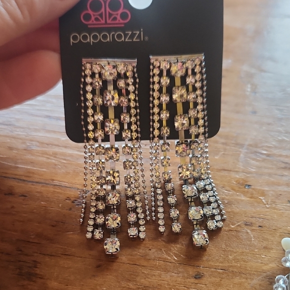 Paparazzi Dazzling Silver and White Earring Duo - Picture 2 of 3